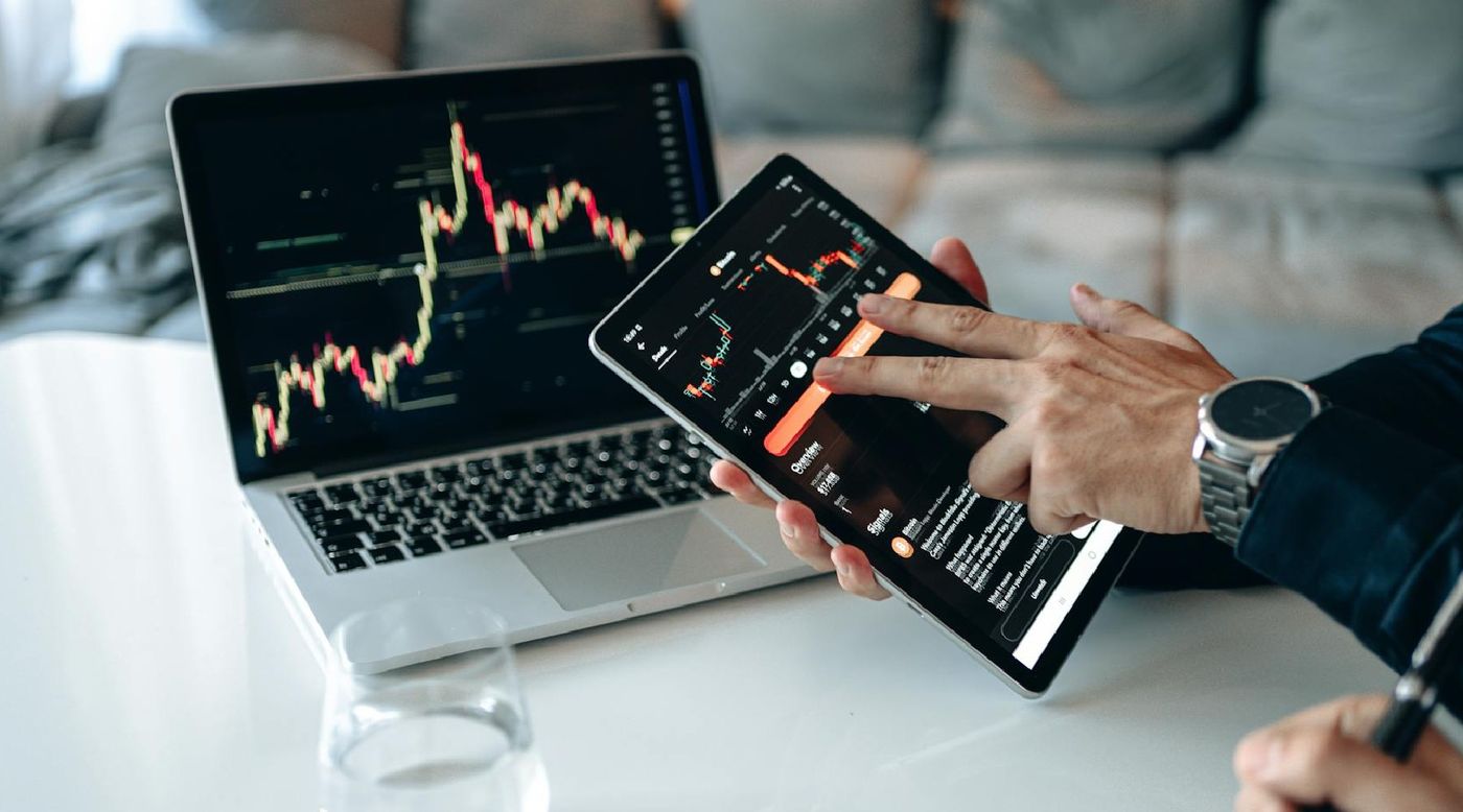 Guide to Stock Trading in Canada | Finder Canada