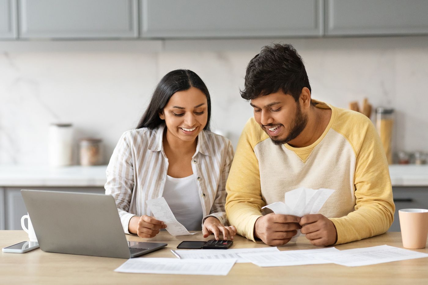 How Newcomers Can Save Money in Canada | CIC News