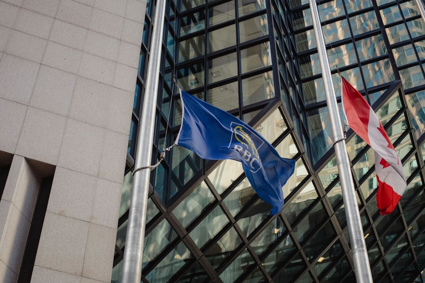 Canada's Banks Crush the Economic Pessimists: Bay Street Edition, Bloomberg