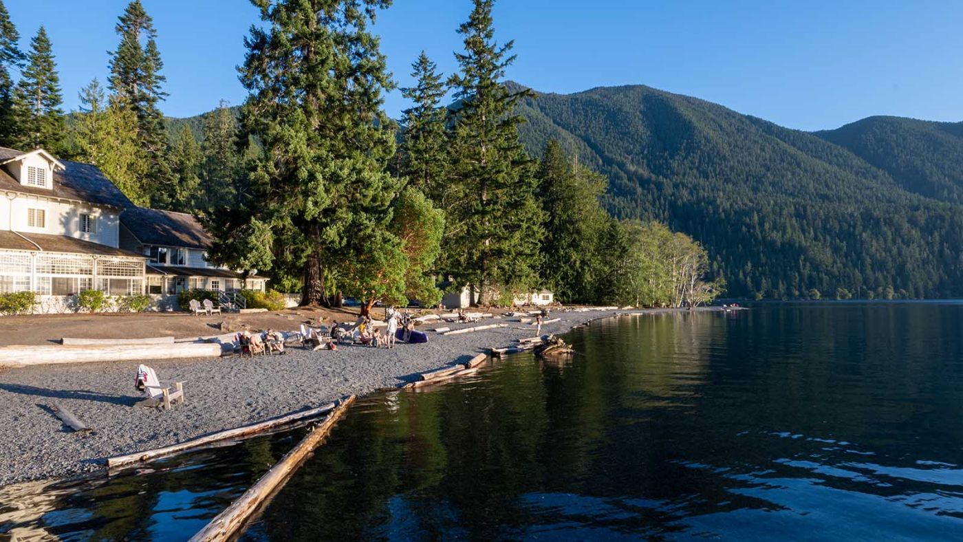 Waterfront Properties in Parksville | Ballard Fine Homes