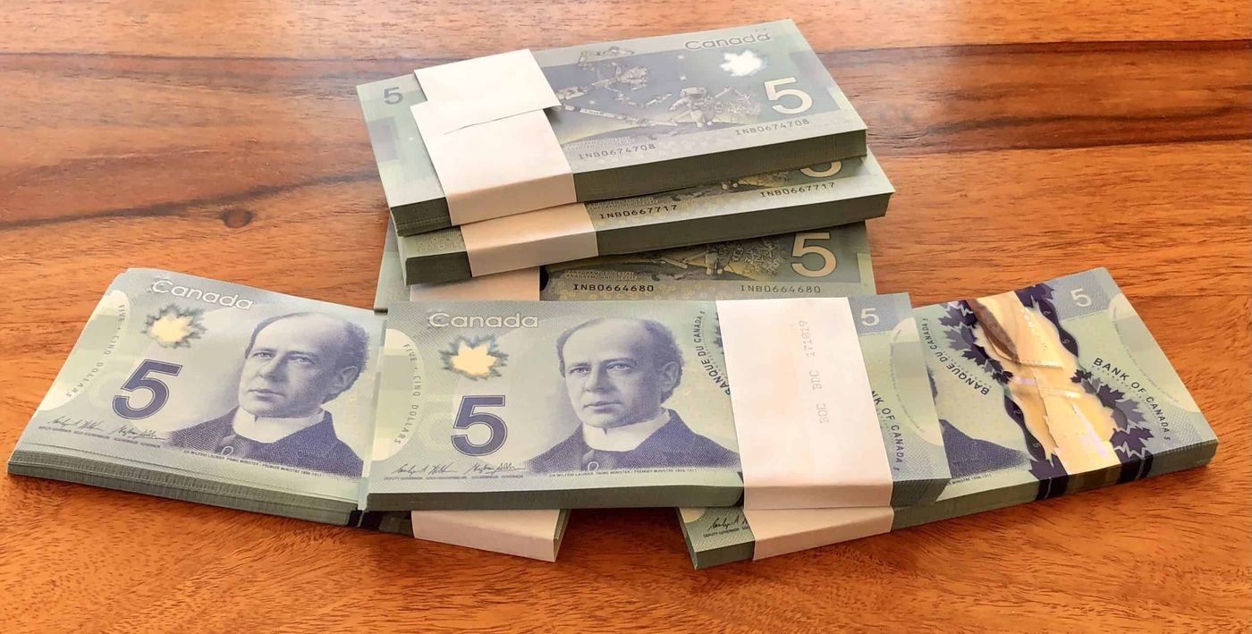 CANADA - 2013 TEN 5 DOLLARS (SUITE) - WILKINS/POLOZ, POLYMER, BC-69c, GEM UNC,
