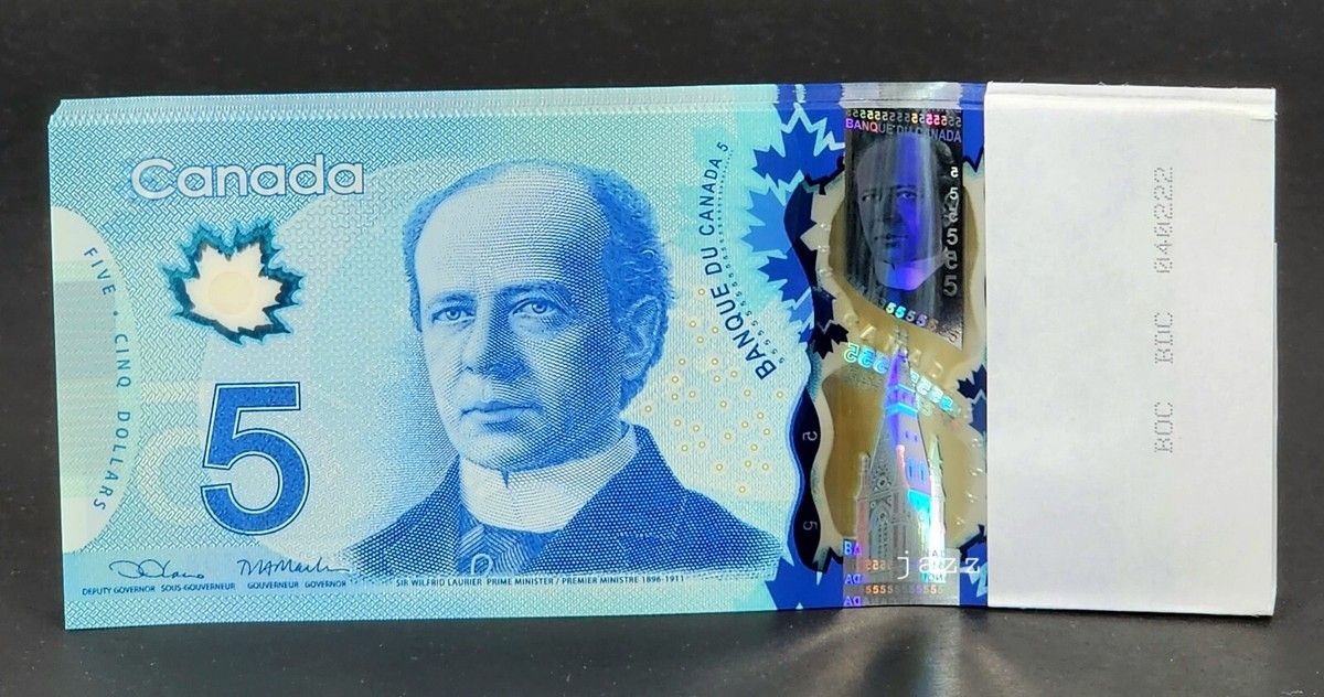 2013 (2022) Canada $5 Five Dollar Polymer Banknote P106e Lane & Macklem UNC.