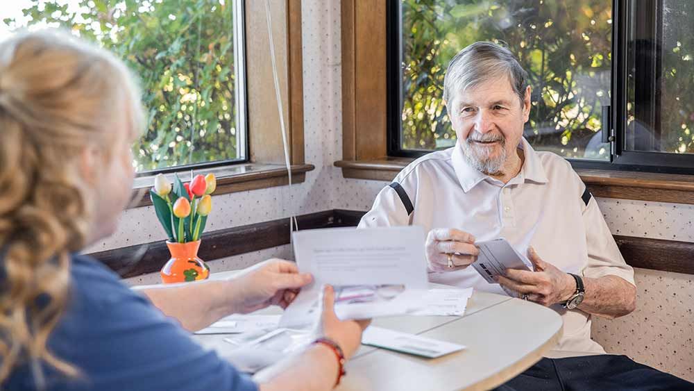 Financial Conservatorships | Senior Life Planning Resources | Right at Home