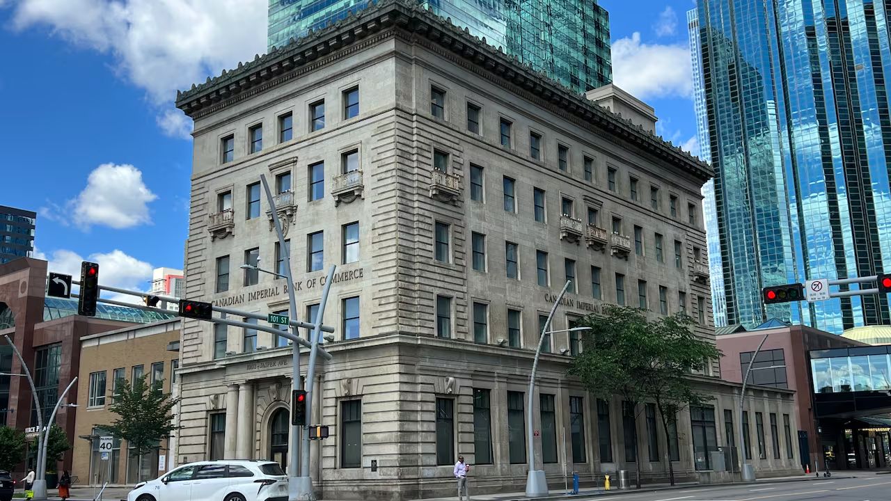 Nearly century-old CIBC heritage building on Jasper Avenue up for sale |  CBC Music