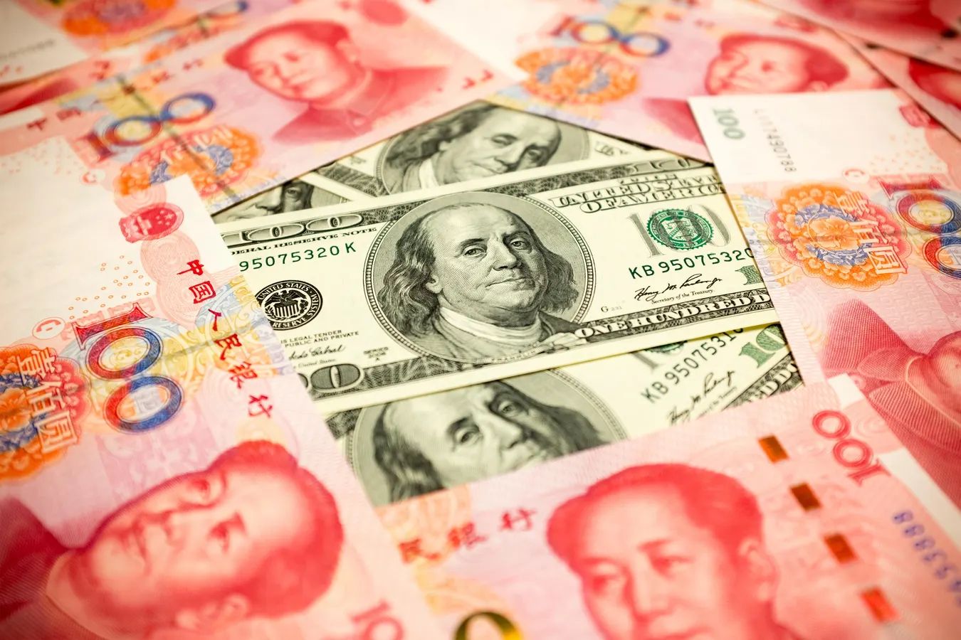 Chinese RMB Strengthening To 6.10 Against U.S. Dollar By Year End, SEB  Forecasts