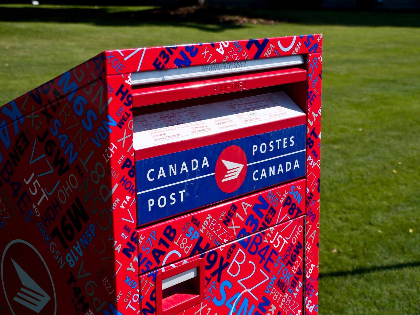 Canada Post Corporation | The Canadian Encyclopedia