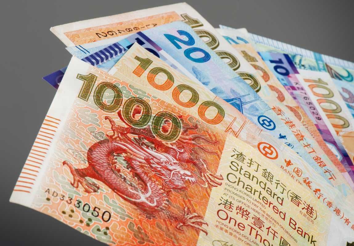 Best Hong Kong Dollar to Euro Exchange in Paris | Transparent Rates | MoneyMo