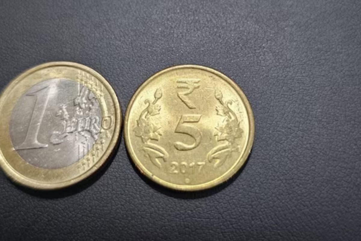Man Buys Cold Drink, Gets 1 Euro Coin Instead Of Rs 5 Change From  Shopkeeper | Viral News, News18