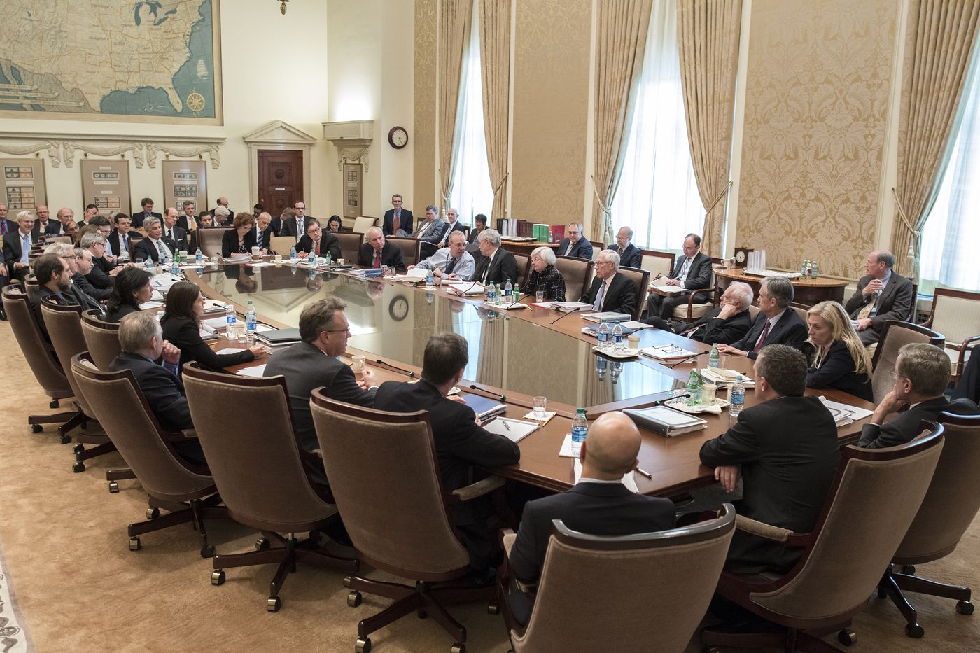 Federal Open Market Committee, Wikipedia