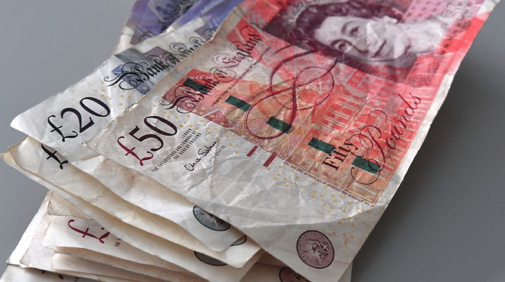Rupee Makes Huge Recovery Against British Pound