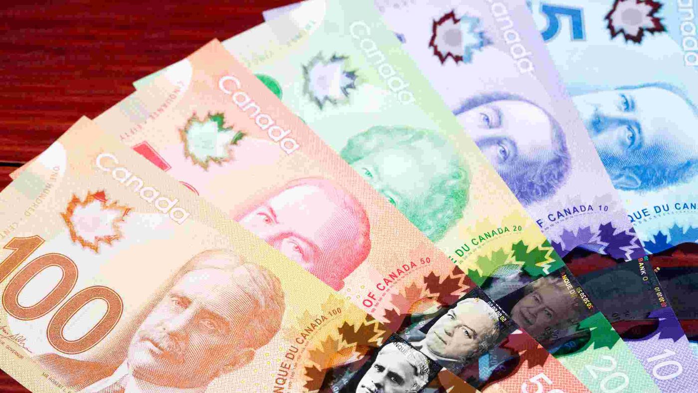 What Currency Is Used In Canada? | Pesa