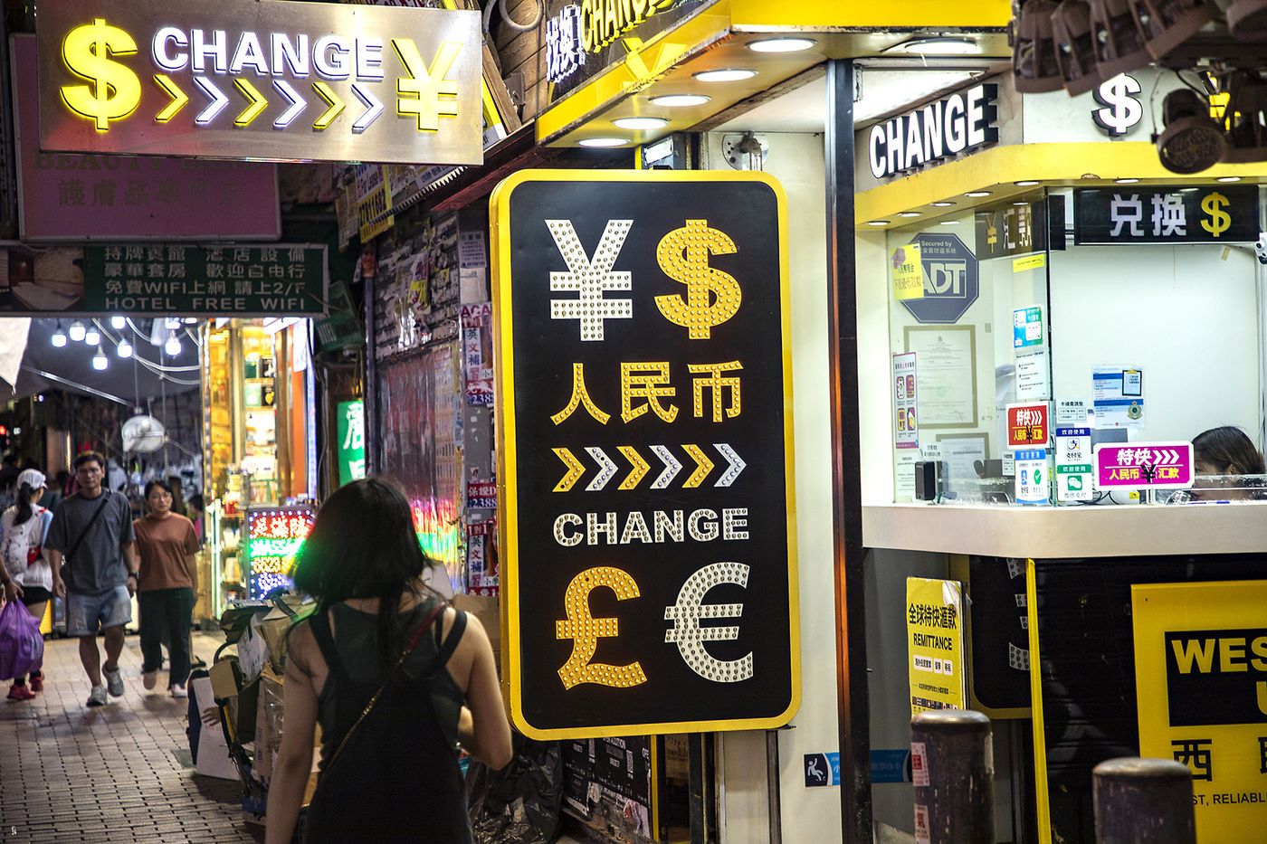 China eyes more yuan globalization