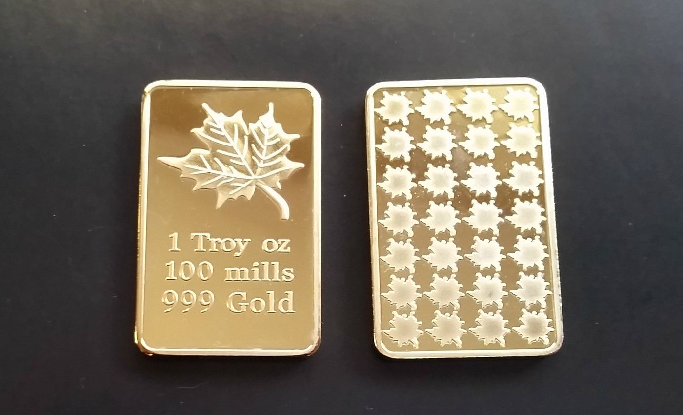 Amazon.com: The 1 Oz Gold Layered Steel Bar Canadian Maple Leaf Novelty Art  Bar : Industrial & Scientific