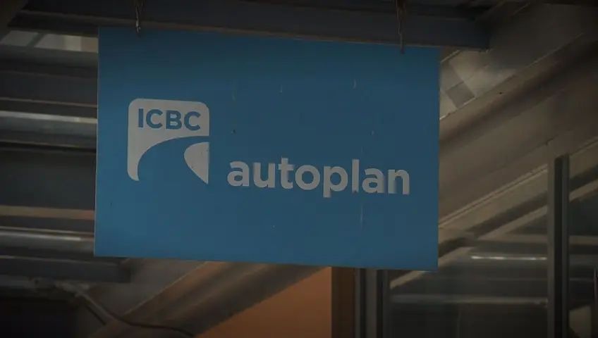 Auto insurance brokers receive nearly 20 per cent commission when safest  drivers get optional insurance | Globalnews.ca