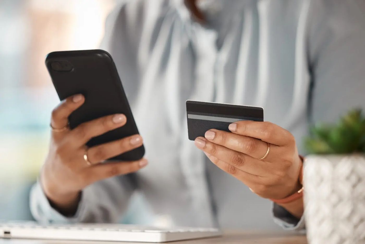 Mobile Banking in Canada, Expatica Canada