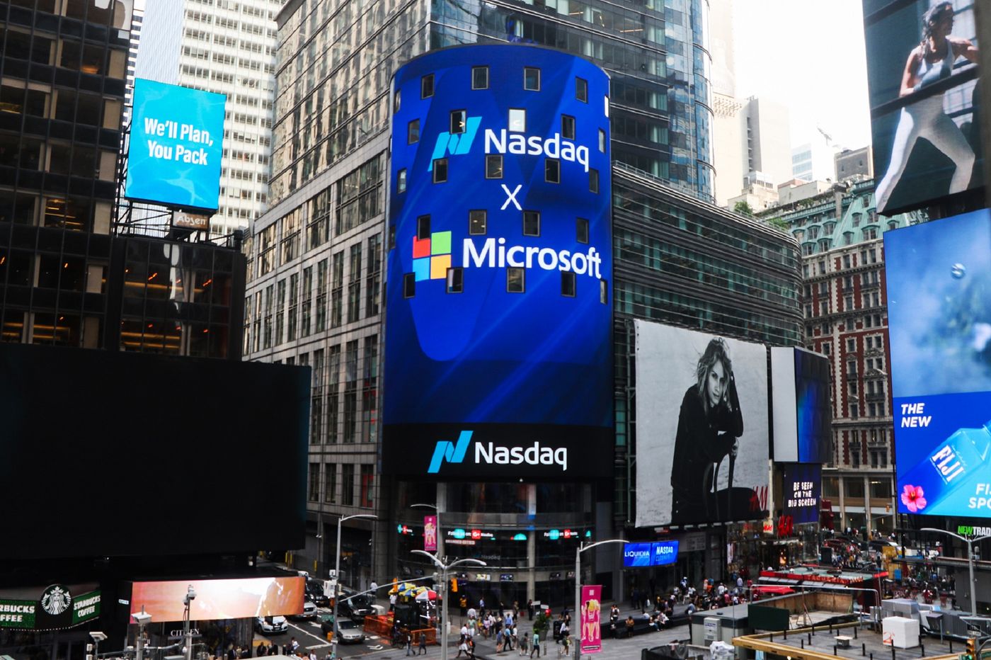 Taking the Nasdaq MarketSite experience to the next level with a move to  the cloud | Transform