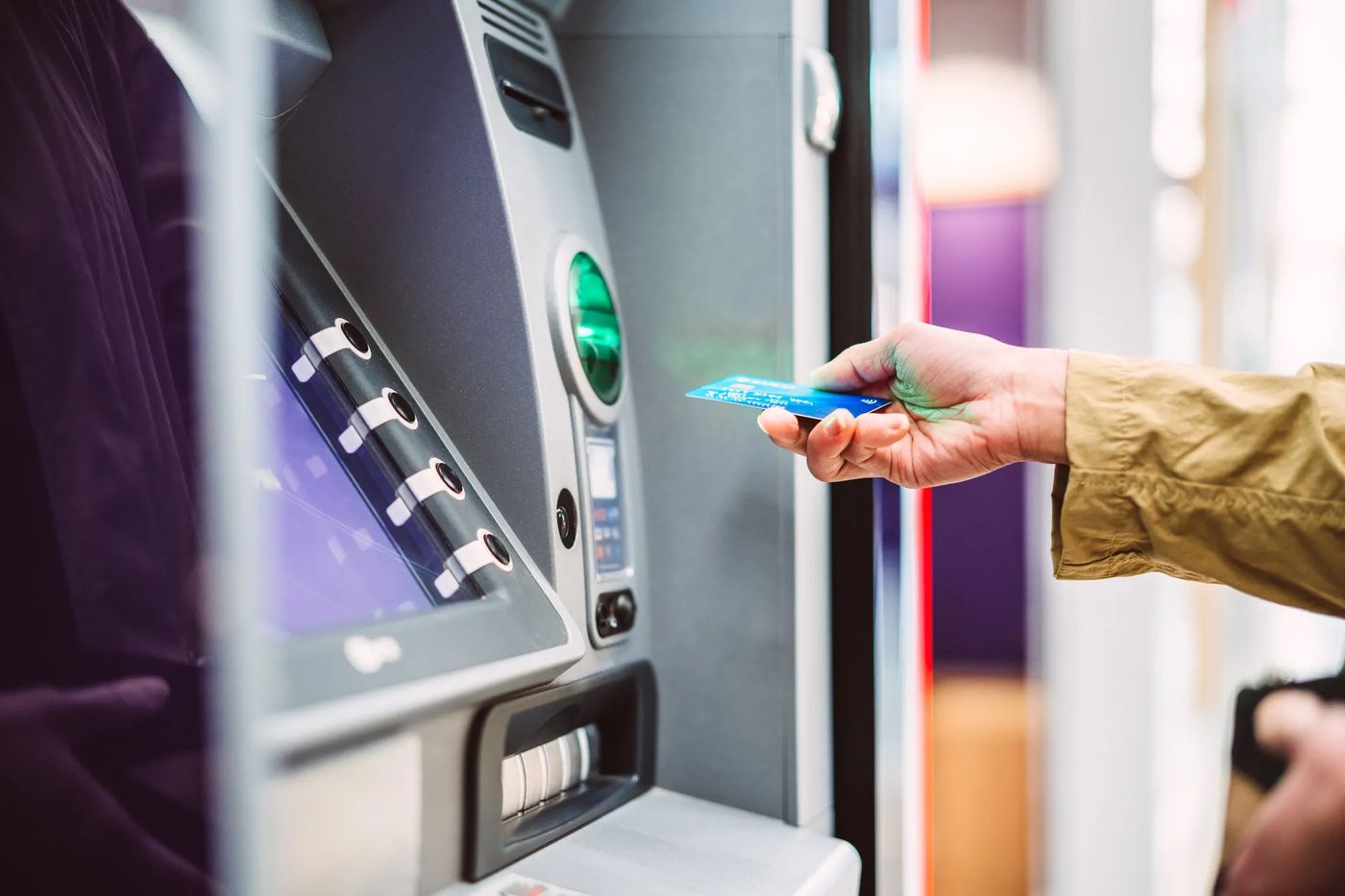 The Hidden Cost of Bank Loyalty | Money