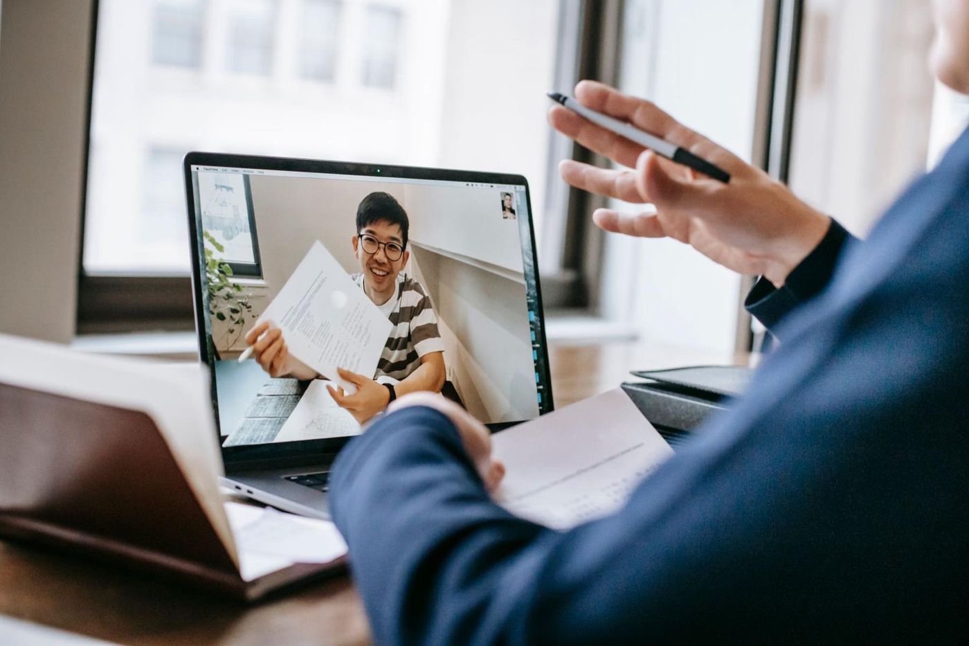 How to Open a Canadian Business Bank Account as a Non-Resident (2026):  Remote Options, Documents & Timelines | Ribbon Business