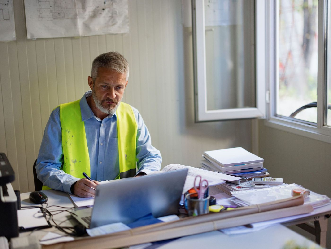 Small businesses take on more insurance risk as costs climb