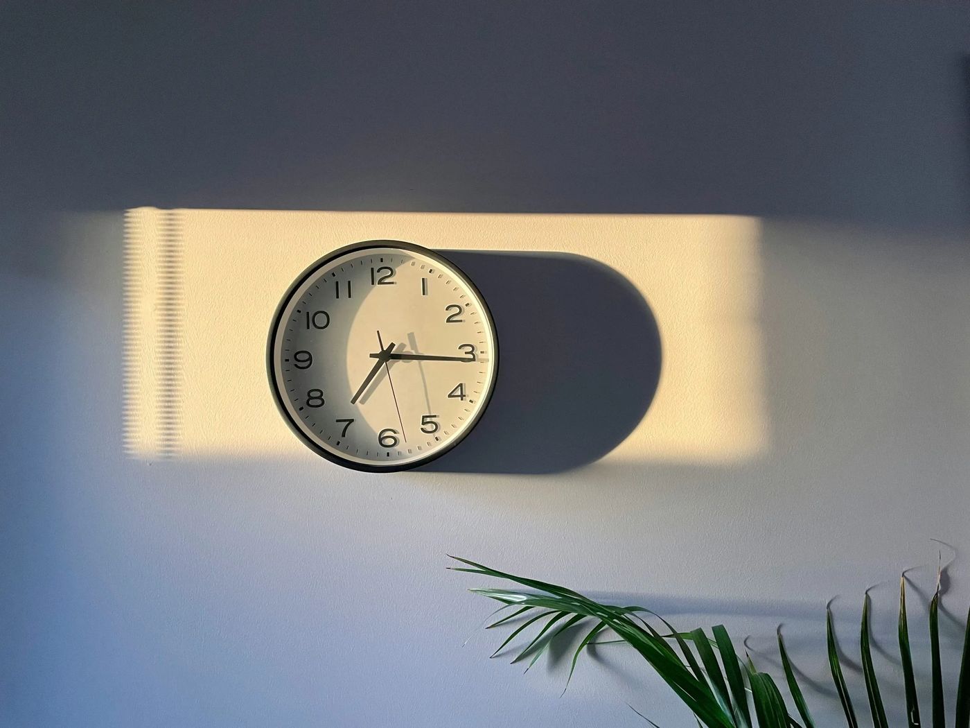 Clock change returns as debate over permanent time in Alberta continues, Calgary Journal