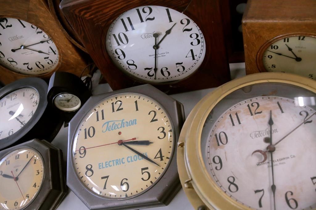 Manitoba sticking with daylight time year-round following survey