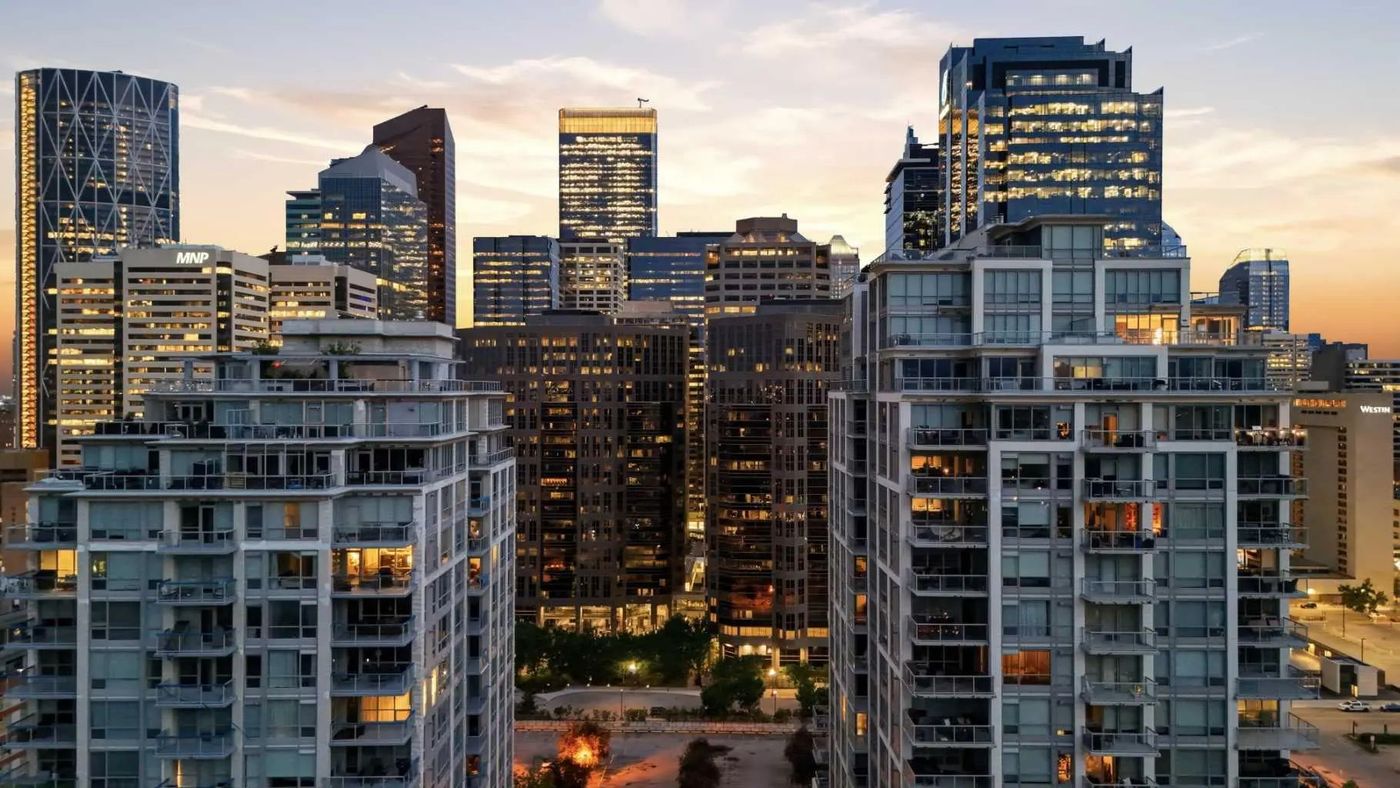 Downtown Calgary Condos For Sale & Downtown Real Estate