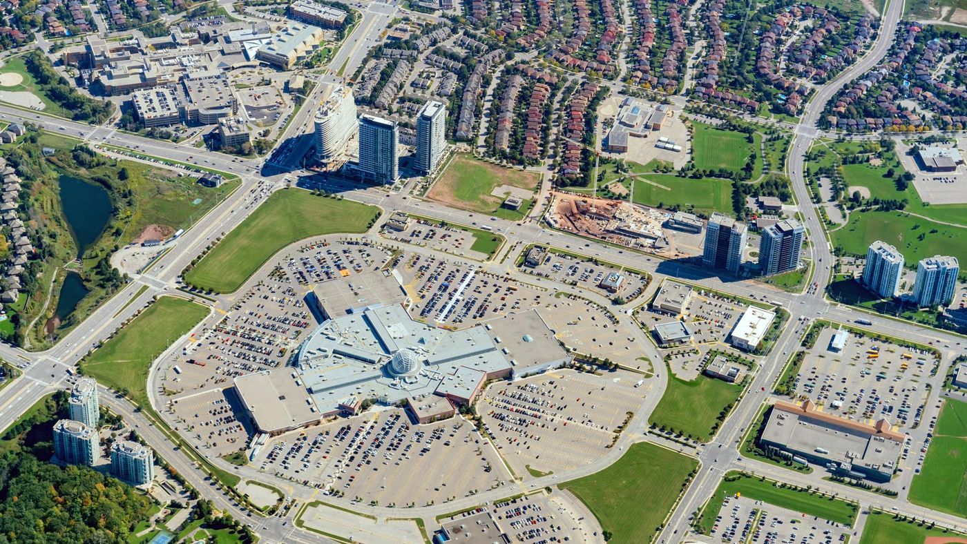 Navigating North Mississauga: Top Family Neighbourhoods & Housing Trends