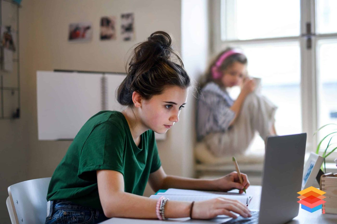 High School Students | Ontario Online High School | OES