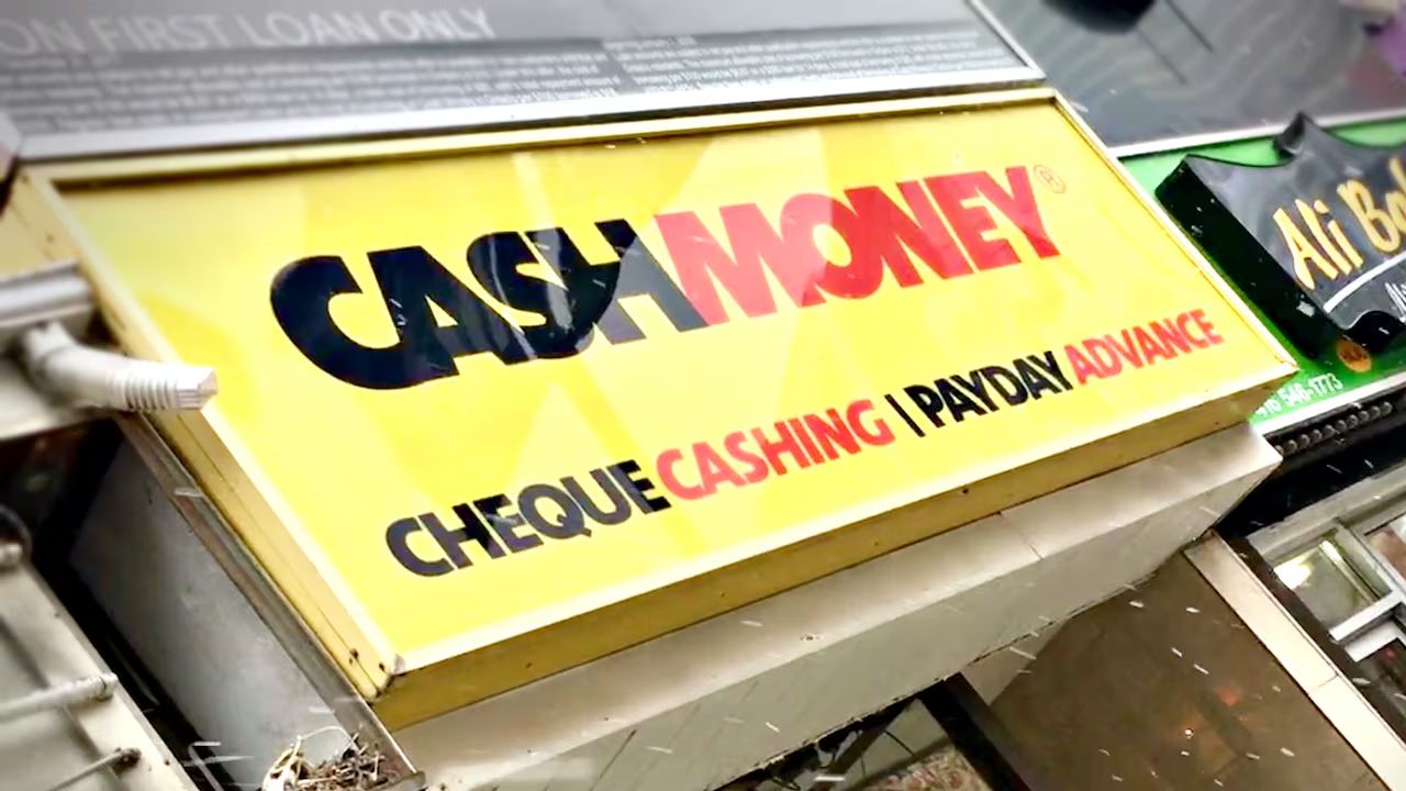 Toronto is latest Canadian city to crack down on payday lending outlets |  CBC News