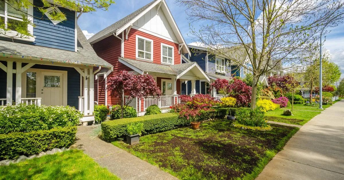 Canada's Suburban Housing Is A Ripoff, Global Comparison Shows : r/canada