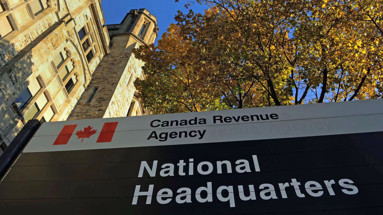 Atlantic seniors among hardest hit by suspended income supplements | CBC News