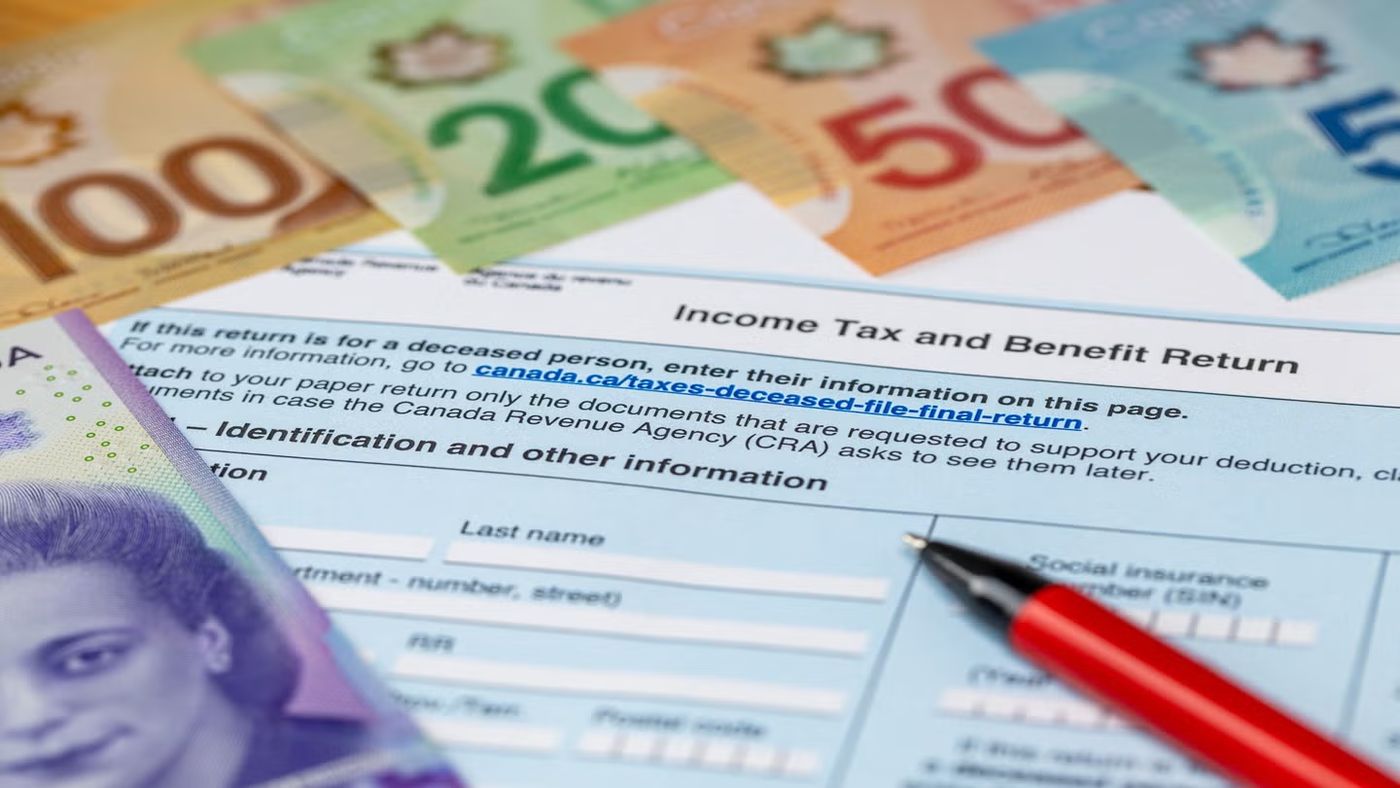Canada urges taxpayers to file taxes by 30 April to keep income-tested  benefits