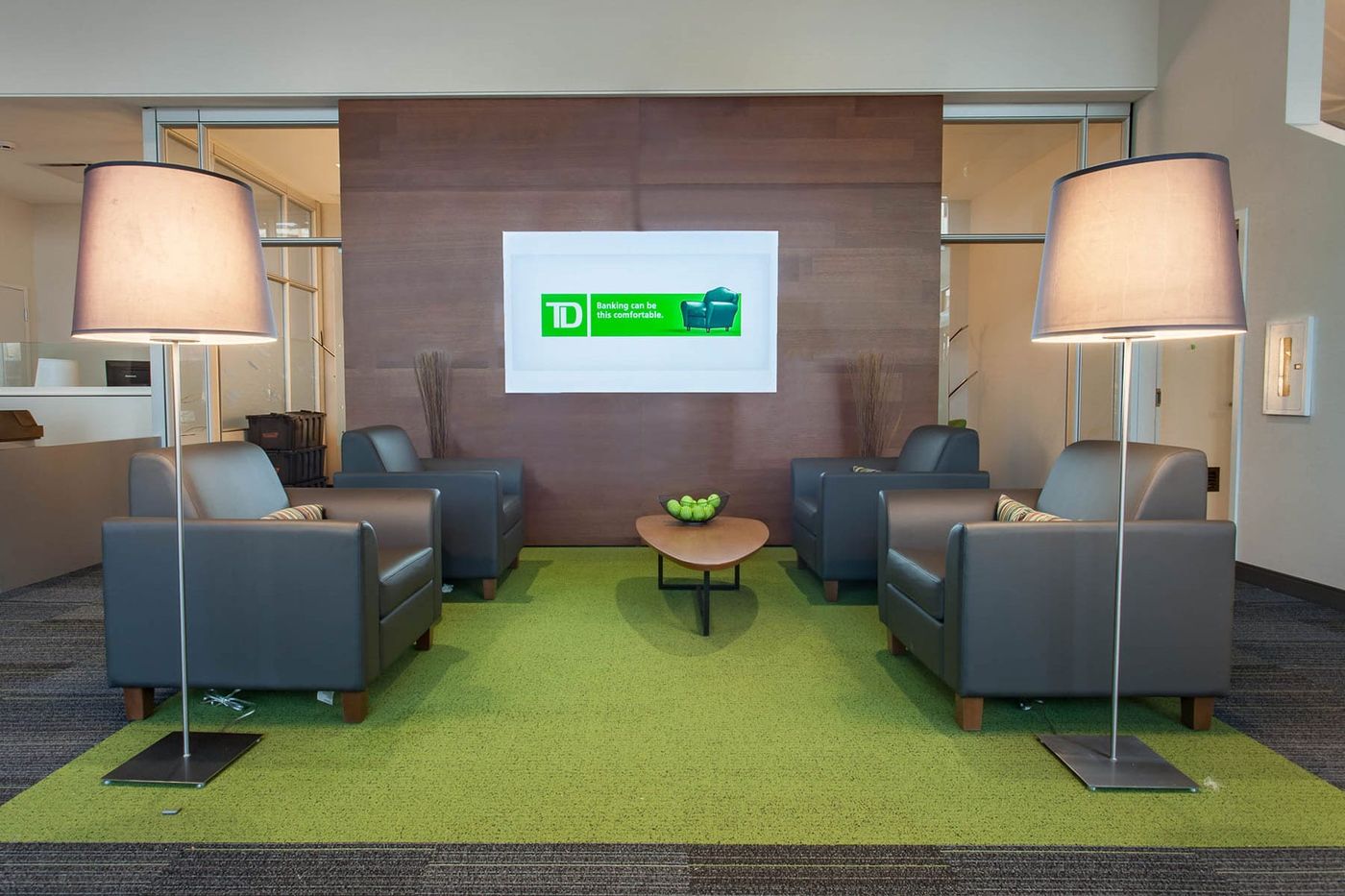 TD Canada Trust, Station Square, CDC Construction