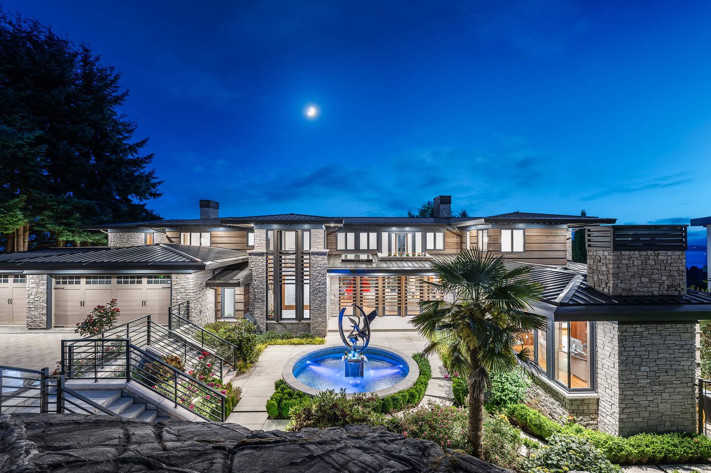 1036 EYREMOUNT DRIVE, West Vancouver Homes and Real Estate, BC, Canada