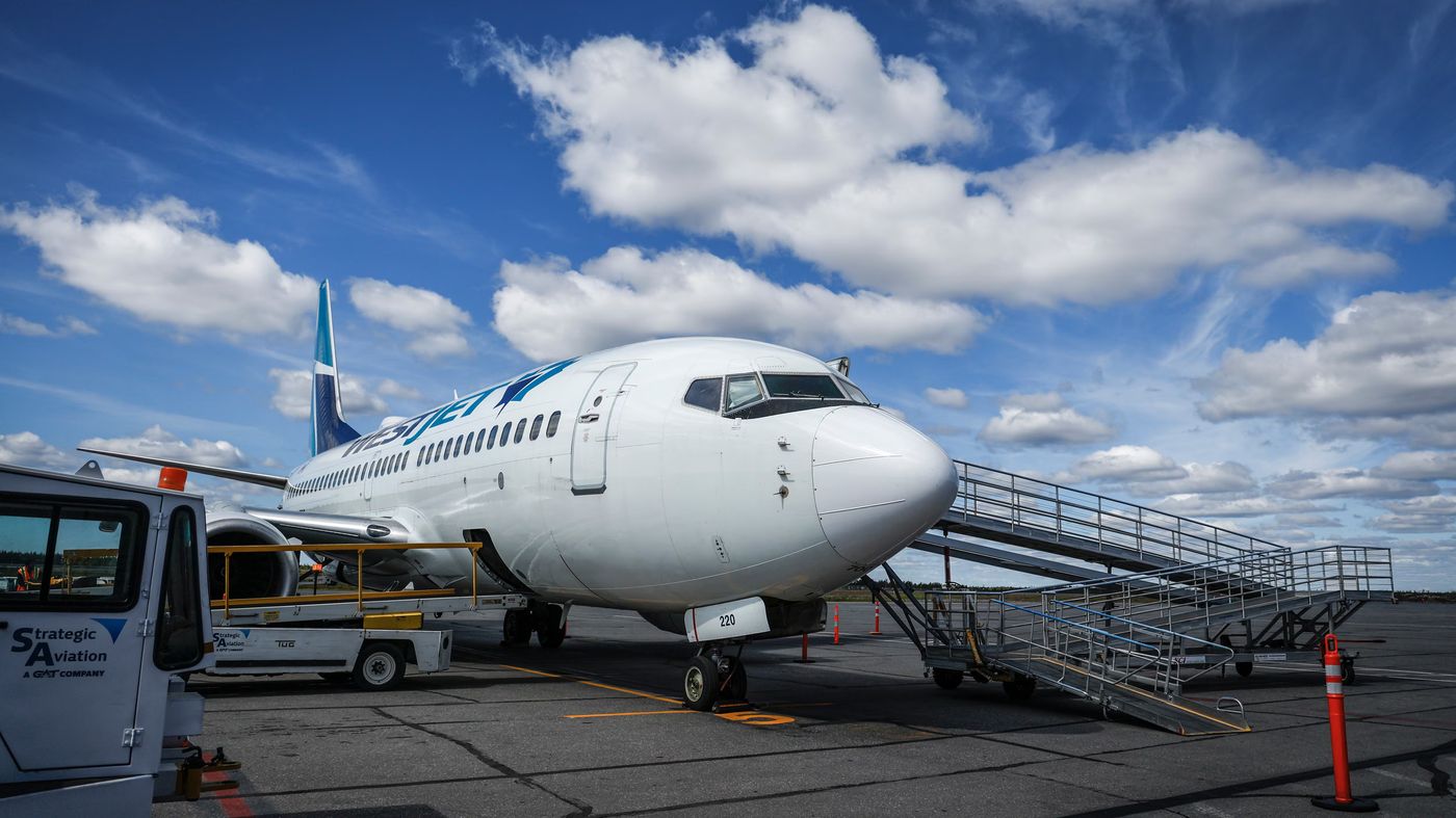 WestJet orders dozens of new aircraft, including Dreamliners